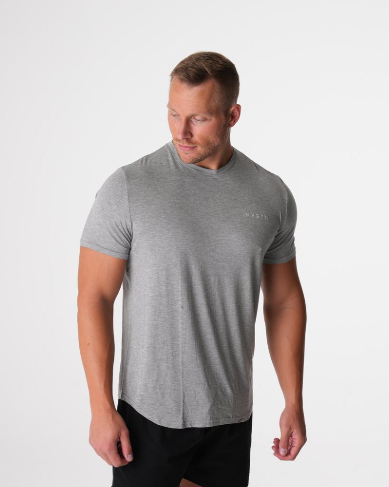 Camiseta Nvgtn Tech Fitted Tee Hombre Gris Argentina | 1803-KVR