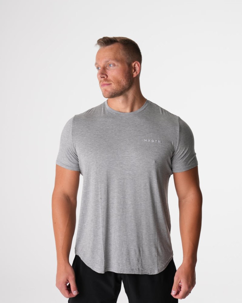 Camiseta Nvgtn Tech Fitted Tee Hombre Gris Argentina | 1803-KVR