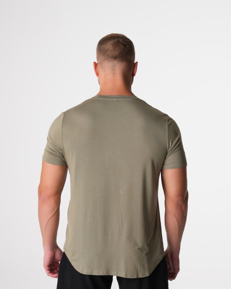 Camiseta Nvgtn Tech Fitted Tee Hombre Verde Argentina | 1570-C32