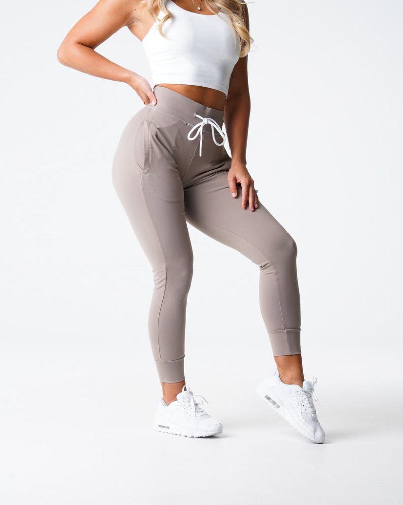 Joggers Nvgtn Joggers Mujer Gris Marrones Argentina | 1510-TVF