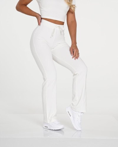 Pantalones Nvgtn Hello Weekend Lounge Pant Mujer Creme Argentina | 1514-06G